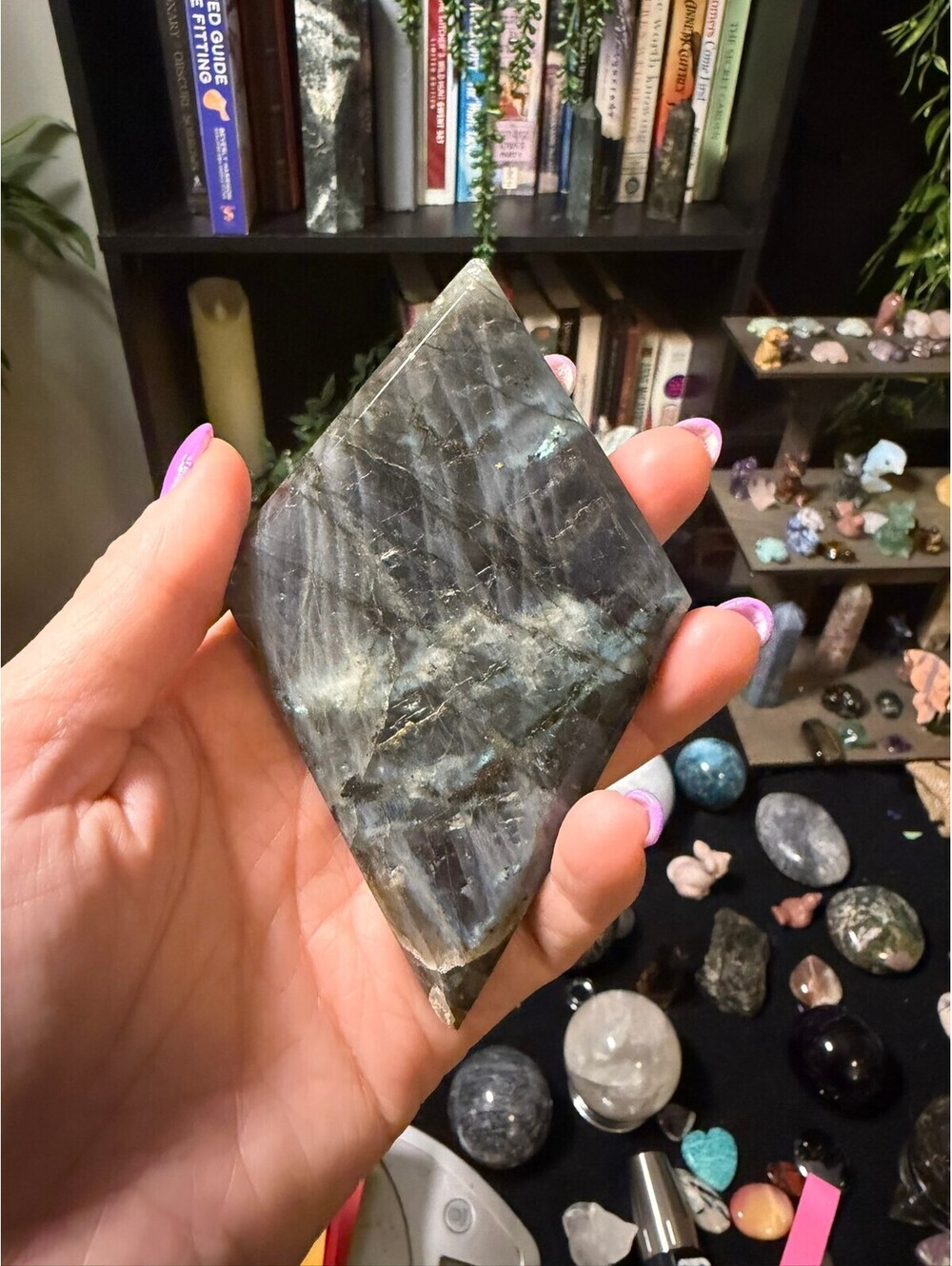 Labradorite Diamond Carving